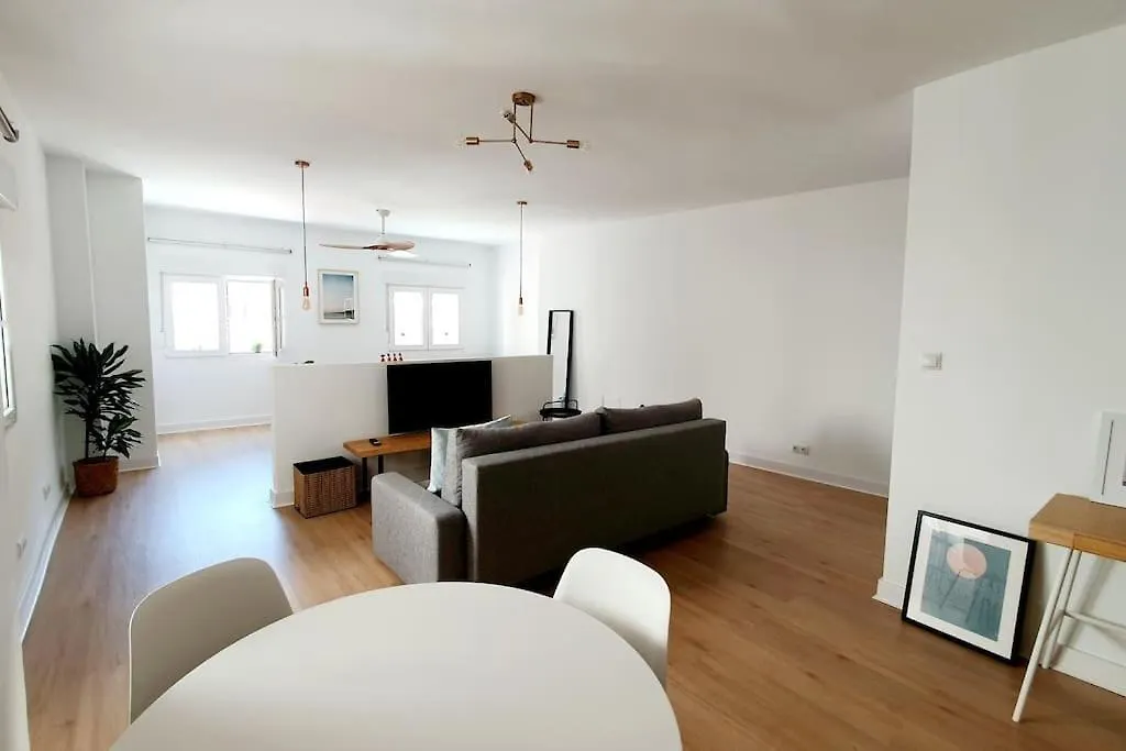 Céntrico y Espacioso Loft Parking Gratuito M Málaga Appartement